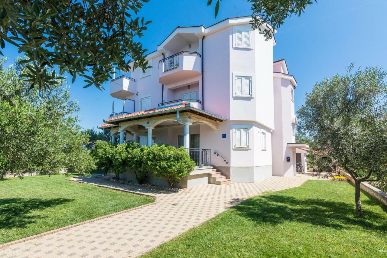 Apartments Feel Good Sukošan Exterior foto